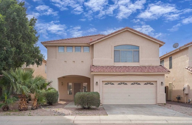 Relaxing 4BR Retreat｜Private Pool, Office & Pet-Friendly Fenced Yard #41691