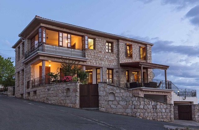 RENE Amazing, Stone Villa, Paphos