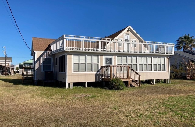 Renovated Historic POC Bayhouse!