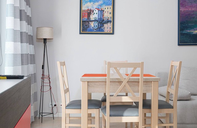 RentPlanet - Apartament Metro Młociny