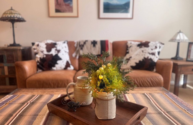 Resort style townhome with AC in sunny San Diego