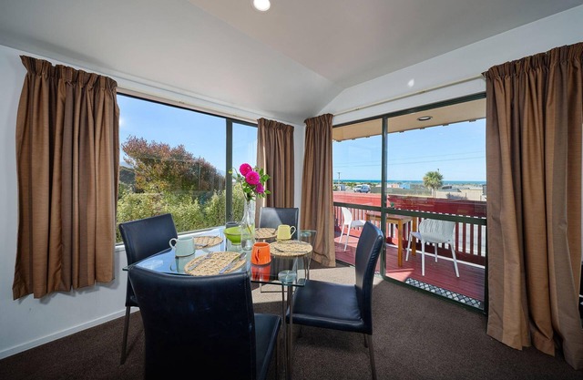 Revive House - Great for Family and Friend gatherings