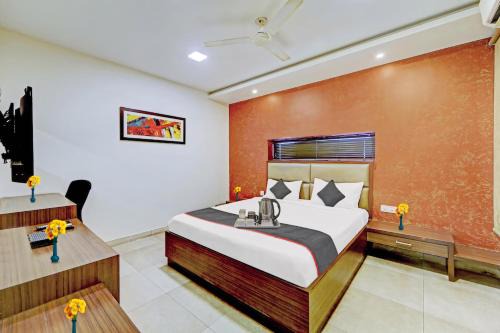 RG SUITES ROYAPETTAH Formerly RAJ RESIDENCY Near US EMBASSY