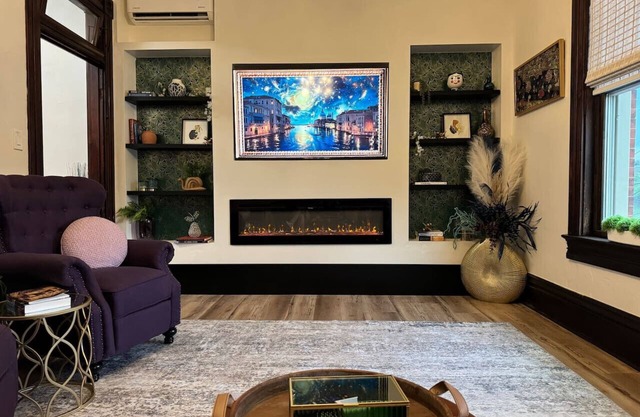 Riverfront Retreat Stunning View