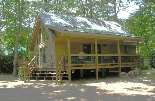 Rivers Edge Cabin, Little River