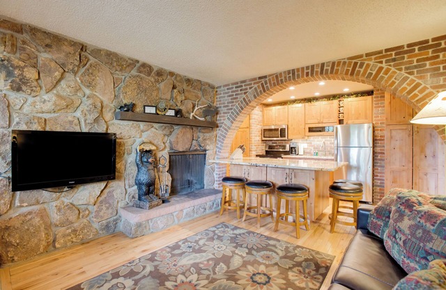 Riverside Condo in Downtown Winter Park!