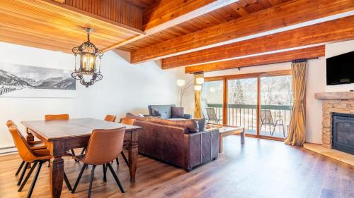 Riverside Condos C102 by AvantStay Condo Close To Downtown Town Park Ski Lift 8