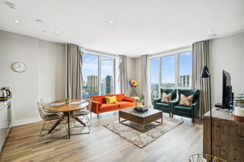 Riverside Penthouse - Battersea