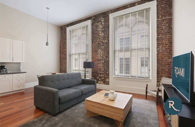 Roami at Factors Row | Near Superdome | 1BR #03