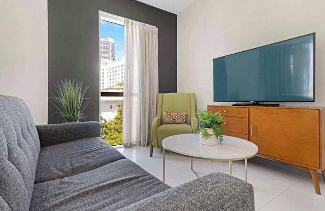 Roami at Habitat Brickell | Pool + Balcony | 1 Bed