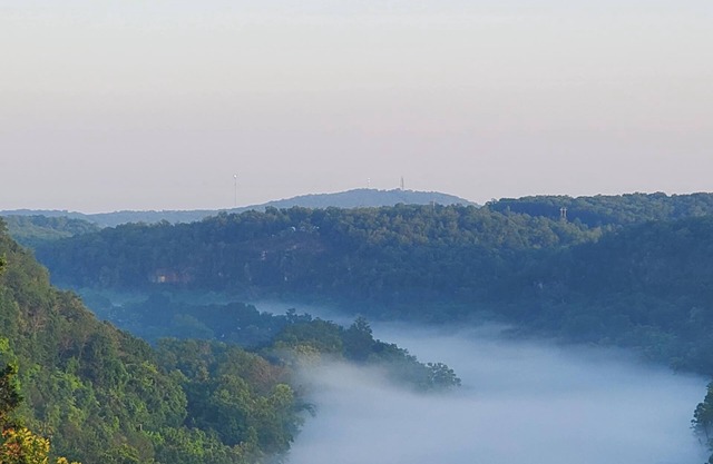 Romantic GLAMPING w Vista Views of WHITE RIVER