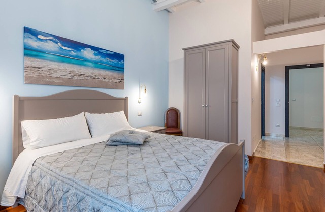 Room 'Al Duomo - Suite' with Shared Terrace, Wi-Fi and Air Conditioning