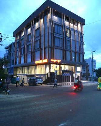 ROOTS A Unit of Coastal Dine Restaurant & Lodging