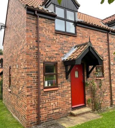 Runaway Cottage, Whitby