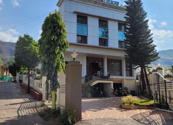 Sandesh Resort