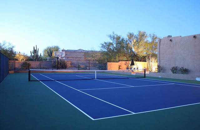 Santa Fe-Style Modern Home has Tennis/Pickleball/Basketball/Pool/Spa/BBQ