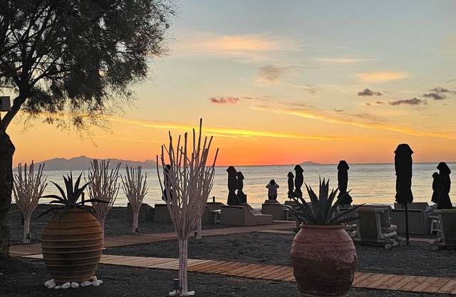 Santorini Hotel Pleasure Black Beach Perissa