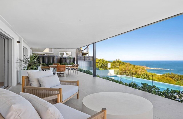 Sea Mist Retreat by HolidayCo.