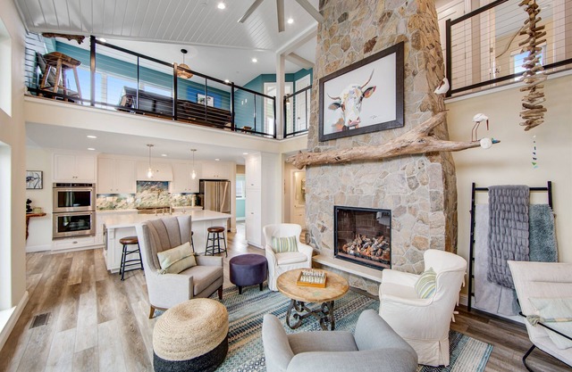 Sea Star Haven - Steps from the beach