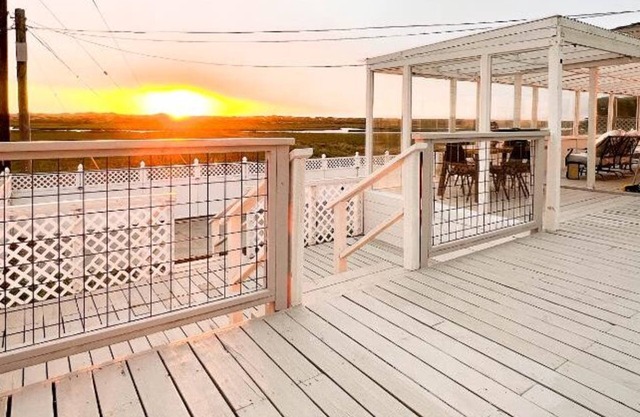 Serene river view & beach walk, near Monterey Aquarium, Laguna Seca, Santa Cruz