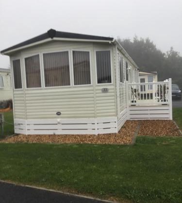 Serene Seaside Lodge in Ilfracombe