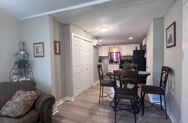 Serenity Cottage: Near Downtown Knoxville & UT