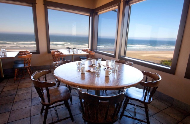 Shilo Inns Newport Oceanfront