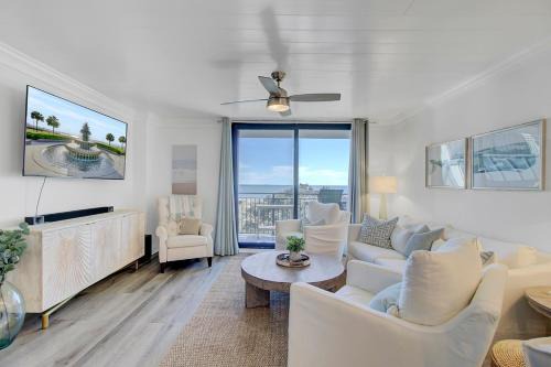 Shipwatch 308B by Wild Dunes, Oceanfront Condo with Resort Amenity Access