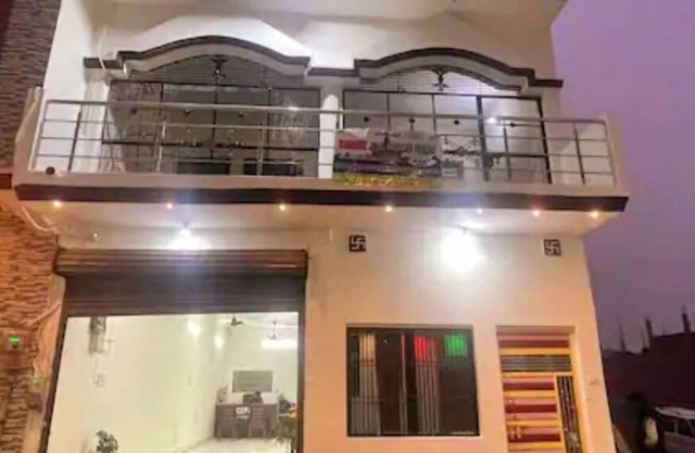 SHREE JEE HOME STAY