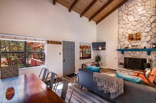 Shuttle Path To Ski Resort Family-friendly