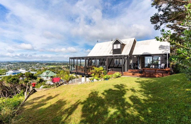Simply Fabulous - Mangawhai Heads Holiday Home