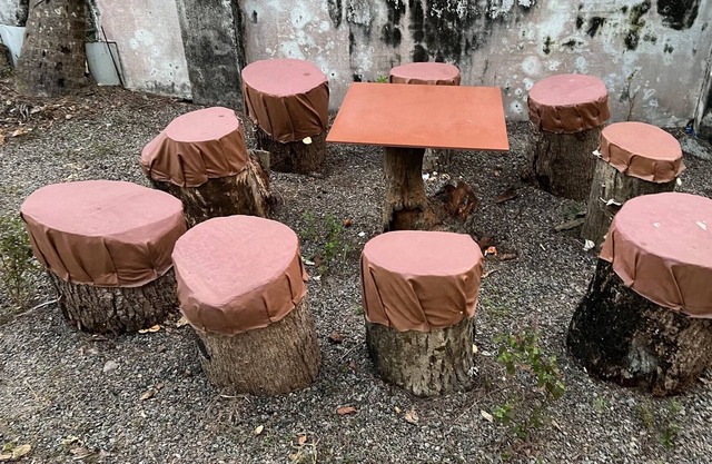 Sleep with hearing the sound of sea. This is a dormitory type of accomodation..