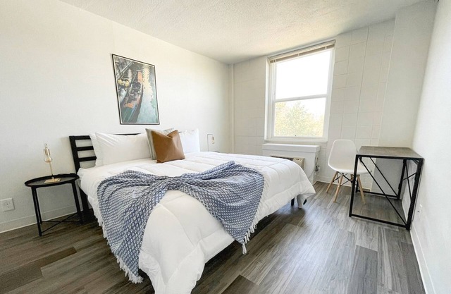 Sleepover: Charming 1BD/1BA + Gym - Cincinnati