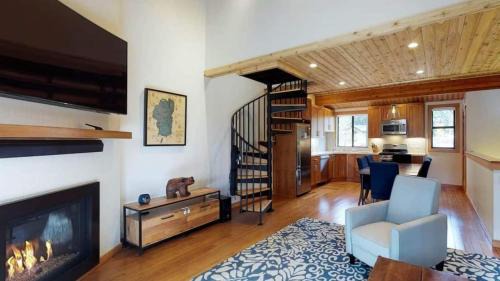 Sockeye by AvantStay Modern 2 BR Condo w Access to Northstar Resort Community