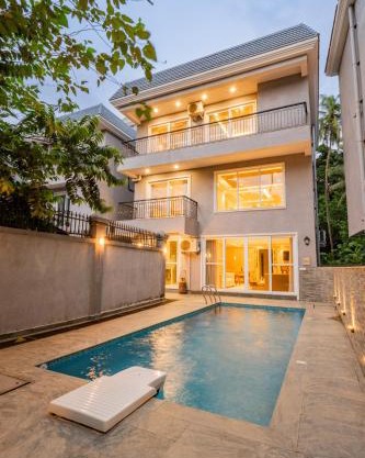 Solace AquaVista 5-BHK Villa with Private Pool, Lounge Area & Bar