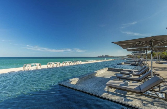 Solaz Los Cabos - 2 bed/3 bath - amazing full ocean views