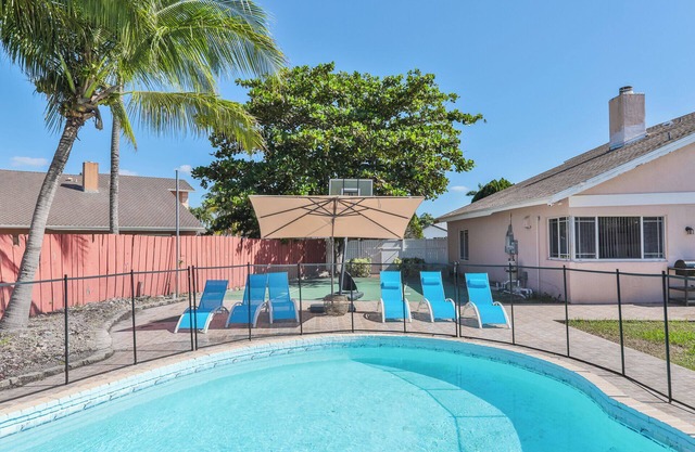 Spacious 6-bedroom Miami Heat Mansion