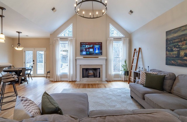 Spacious 7BR for 12 | Private BKYD & New Amenities