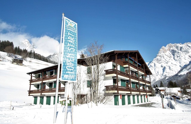 Spacious apartment opposite the slopes