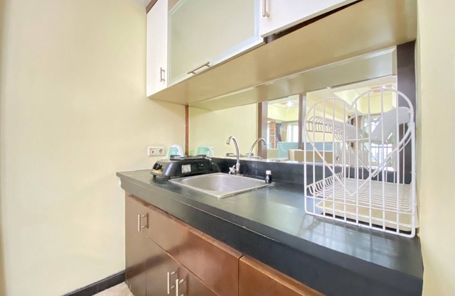 Spacious And Modern 2Br At Braga City Walk Apartment