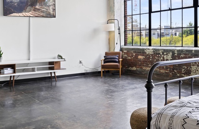 Spacious Boho Beltline Studio