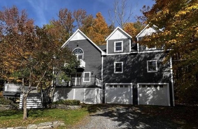 Spacious Chipman Lake House Nestled against 200 ac. land trust with Water Access