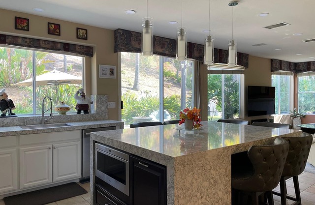 Spacious family-friendly 4-bedroom house with WiFi and AC in charming San Jose