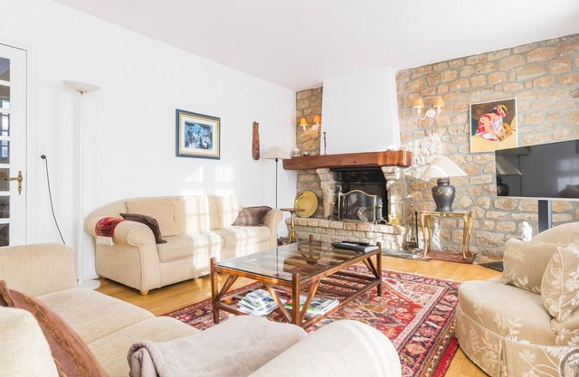 Spacious house with garden and parking in Avranches