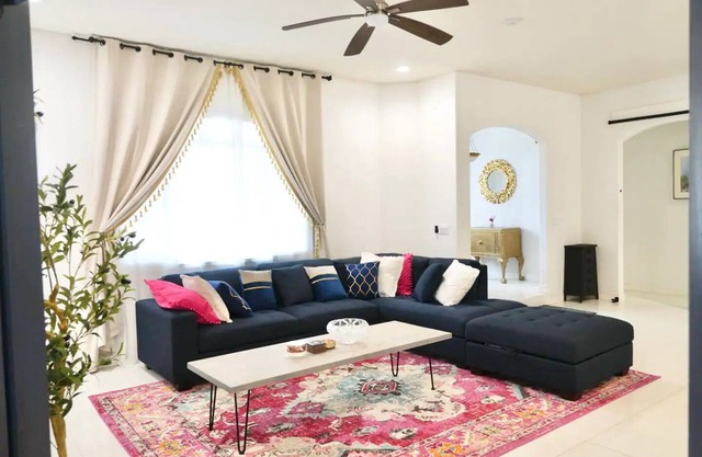 Spacious & Modern Pāhoa Retreat Near Kehena Beach!