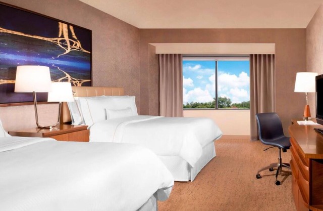 Spacious Unit | Near Dallas Park Central Mall