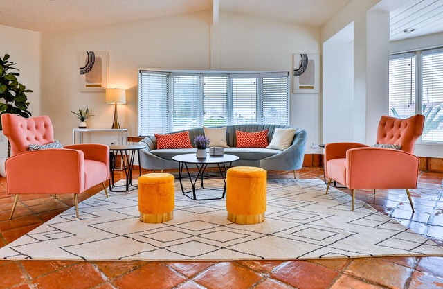 Spacious vacation home with fireplace, yard and pool