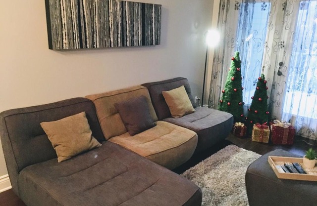 Splendid Mountain View Condo with Fireplace and Free Ski Mountain Shuttle!
