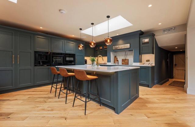 St James Cottage – Luxurious Dorset Escape in Idyllic Milton Abbas