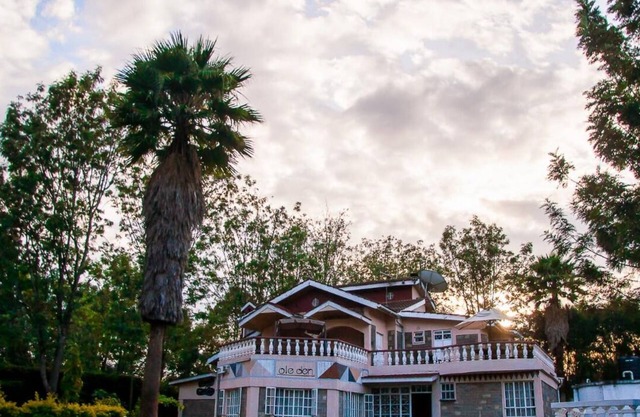 Stay.Plus Ole Den Party House Kajiado